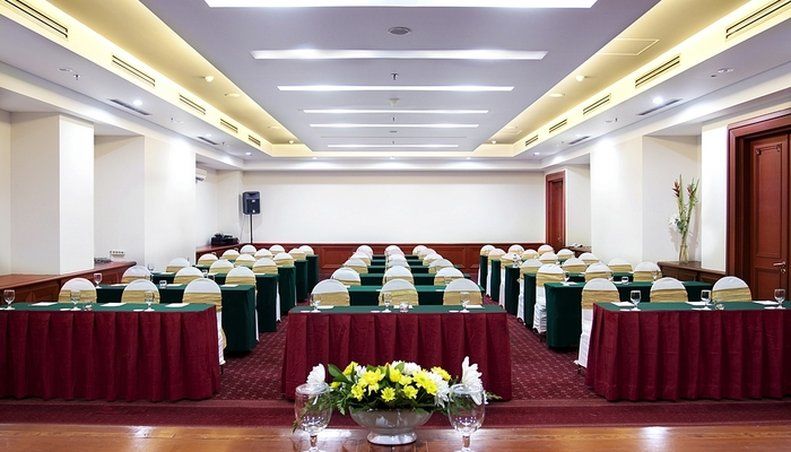 Hotel Bidakara Jakarta Exterior photo