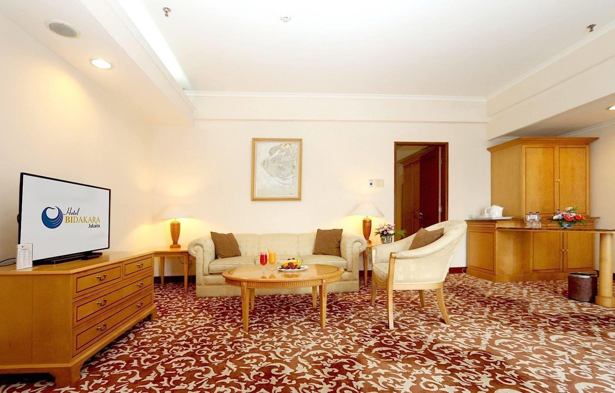 Hotel Bidakara Jakarta Exterior photo